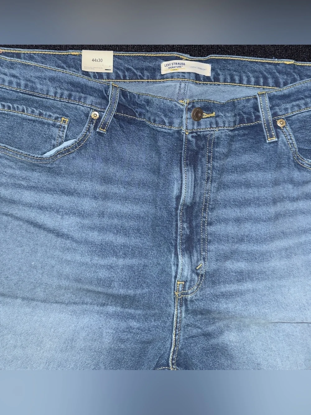 NWT - Levi Strauss Signature Gold Men's Loose Fit Jeans Big & Tall 44x30